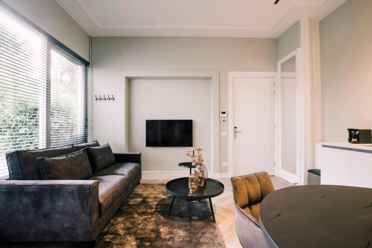 Stadsvilla Tilburg met tuin, Luxury Hendrik Exteriör bild